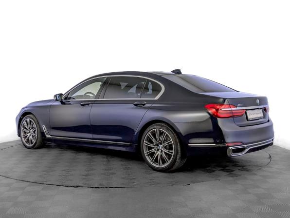 BMW 7 серии VI (G11/G12) с пробегом 2016 года, цена 3 000 000 рублей, 83571 км, седан, Автокод Объявления