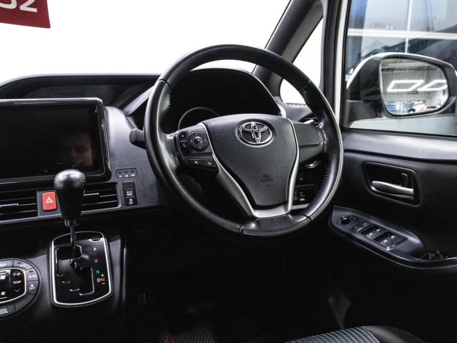 Toyota Noah III (R80) Красноярск  - изображение 15