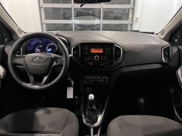 Lada (ВАЗ) XRAY I с пробегом 2019 года, цена 1 025 000 рублей, 131054 км, хэтчбек, Автокод Объявления
