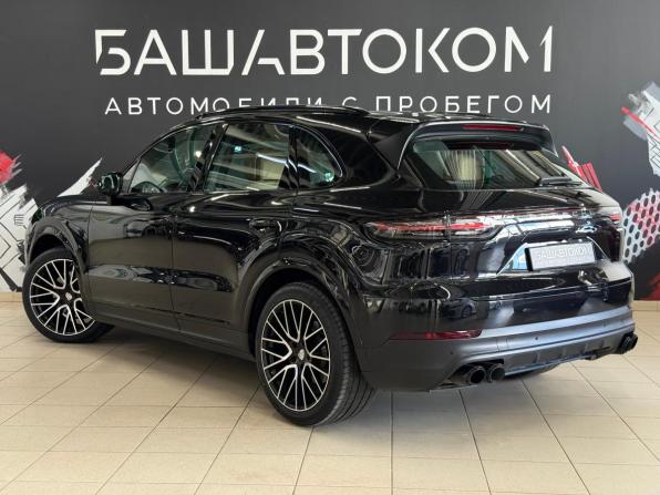 Porsche Cayenne III с пробегом 2018 года, цена 5 100 000 рублей, 143802 км, внедорожник, Автокод Объявления