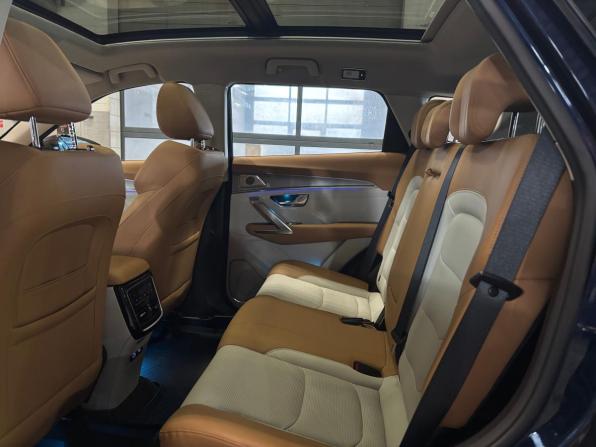 JETOUR X70+ I Рестайлинг с пробегом 2024 года, цена 2 199 000 рублей, 13000 км, внедорожник, Автокод Объявления