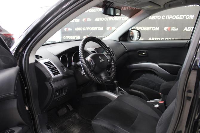 Mitsubishi Outlander II Рестайлинг с пробегом 2012 года, цена 1 283 000 рублей, 210000 км, внедорожник, Автокод Объявления