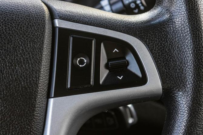 Hyundai Solaris I Рестайлинг с пробегом 2015 года, цена 949 000 рублей, 116751 км, седан, Автокод Объявления