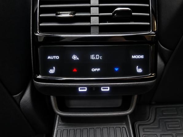 Geely Monjaro I с пробегом 2024 года, цена 3 280 000 рублей, 45129 км, внедорожник, Автокод Объявления