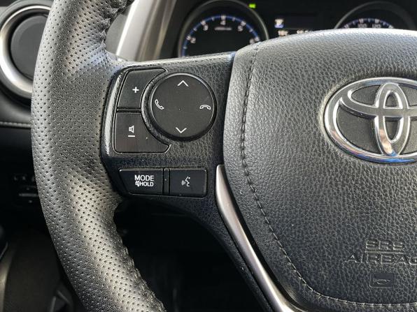 Toyota RAV4 IV (XA40) Рестайлинг с пробегом 2019 года, цена 2 498 000 рублей, 187875 км, внедорожник, Автокод Объявления