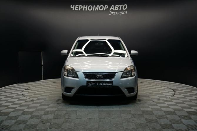 Kia Rio II Рестайлинг с пробегом 2010 года, цена 680 000 рублей, 245000 км, седан, Автокод Объявления