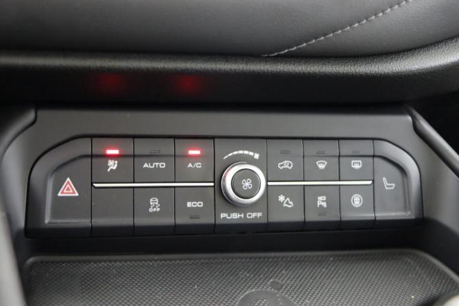 Haval F7 I Рестайлинг с пробегом 2022 года, цена 2 079 990 рублей, 87047 км, внедорожник, Автокод Объявления