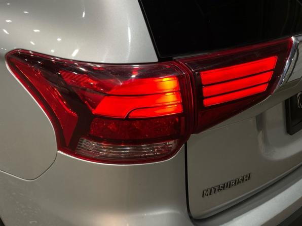 Mitsubishi Outlander III Рестайлинг 2 с пробегом 2015 года, цена 1 450 000 рублей, 251184 км, внедорожник, Автокод Объявления