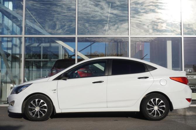 Hyundai Solaris I Рестайлинг с пробегом 2015 года, цена 865 000 рублей, 167682 км, седан, Автокод Объявления