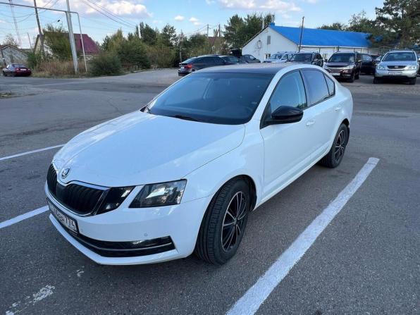 Skoda Octavia III (A7) Рестайлинг с пробегом 2019 года, цена 1 820 000 рублей, 123177 км, лифтбек, Автокод Объявления