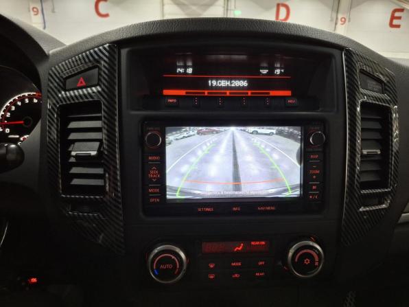 Mitsubishi Pajero IV Рестайлинг 1 с пробегом 2014 года, цена 2 699 000 рублей, 141501 км, внедорожник, Автокод Объявления