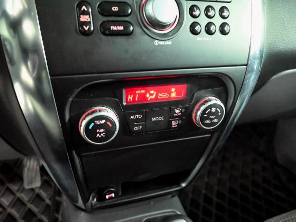 Suzuki SX4 I (Classic) Рестайлинг с пробегом 2013 года, цена 1 000 000 рублей, 121680 км, хэтчбек, Автокод Объявления