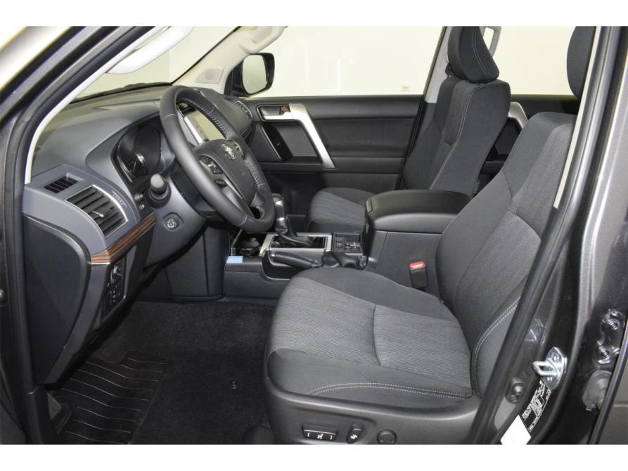 Toyota Land Cruiser Prado 150 Series Рестайлинг 3 Москва  - изображение 16