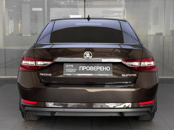 Skoda Superb III с пробегом 2017 года, цена 2 300 000 рублей, 77672 км, лифтбек, Автокод Объявления