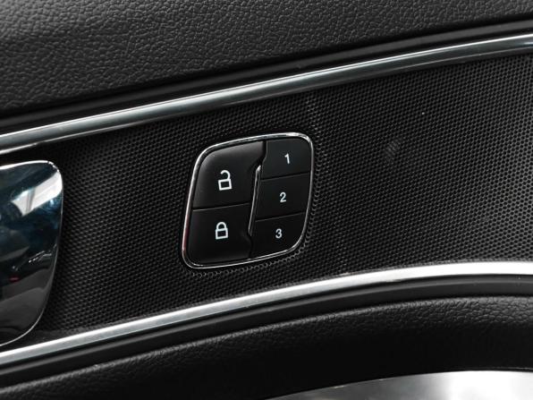 Ford Explorer V Рестайлинг 2 с пробегом 2018 года, цена 3 330 000 рублей, 116439 км, внедорожник, Автокод Объявления