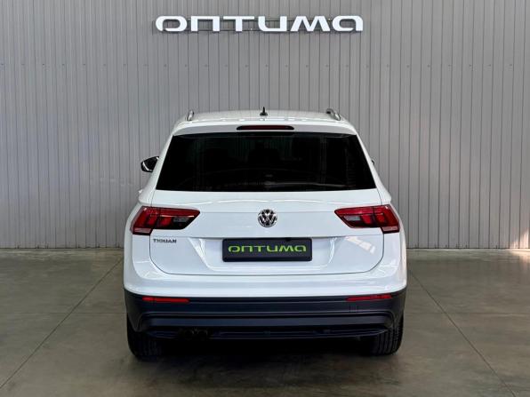 Volkswagen Tiguan II с пробегом 2018 года, цена 1 937 000 рублей, 87902 км, внедорожник, Автокод Объявления