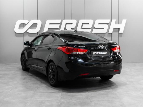 Hyundai Elantra V (MD) с пробегом 2012 года, цена 989 000 рублей, 211542 км, седан, Автокод Объявления