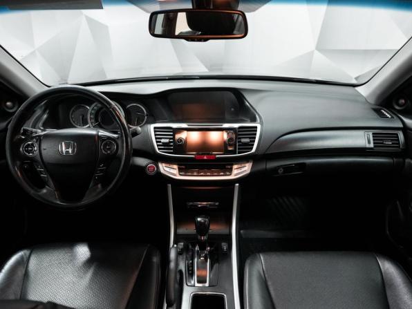 Honda Accord IX с пробегом 2013 года, цена 1 844 000 рублей, 170700 км, седан, Автокод Объявления