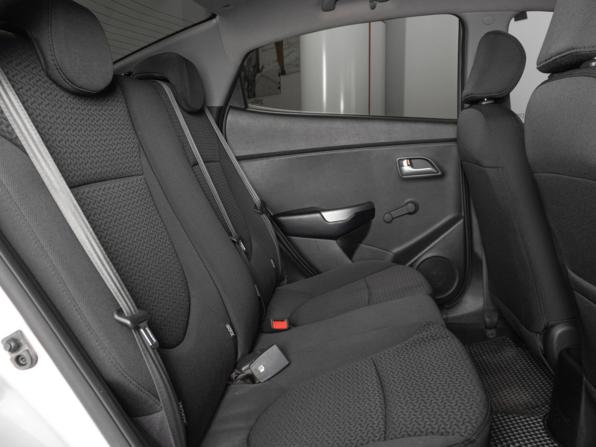 Kia Rio III Рестайлинг с пробегом 2017 года, цена 950 000 рублей, 161000 км, седан, Автокод Объявления