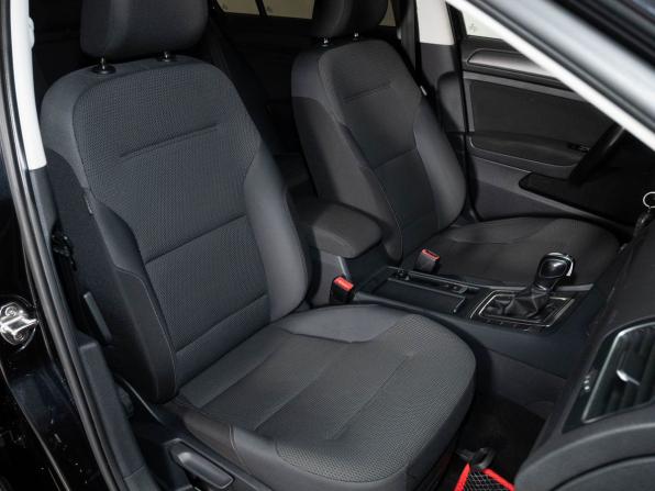 Volkswagen Golf VII с пробегом 2013 года, цена 1 100 000 рублей, 185490 км, хэтчбек, Автокод Объявления