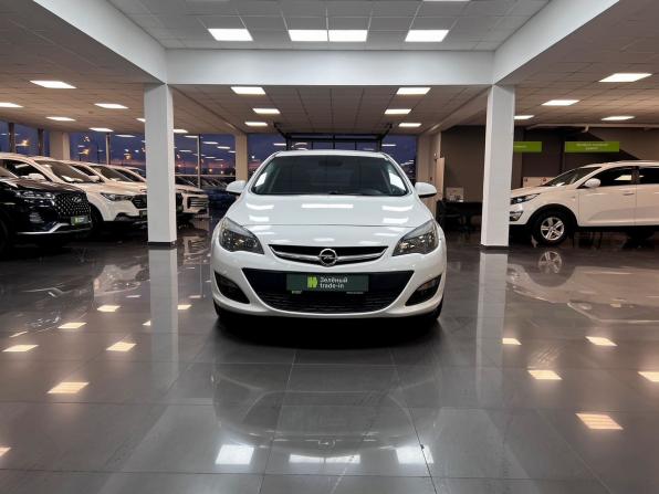Opel Astra J Рестайлинг с пробегом 2014 года, цена 790 000 рублей, 160833 км, хэтчбек, Автокод Объявления