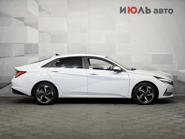 Hyundai Elantra VII (CN7) с пробегом 2021 года, цена 2 150 000 рублей, 58500 км, седан, Автокод Объявления