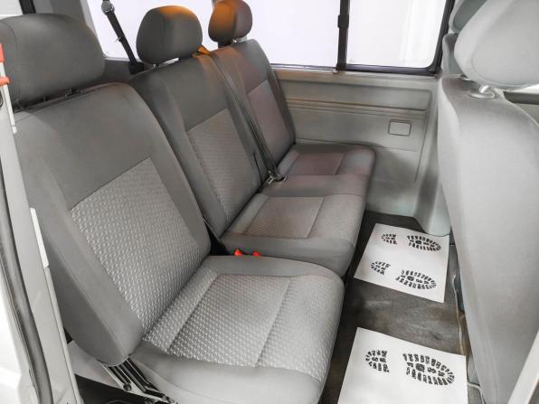 Volkswagen Caravelle T5 Рестайлинг с пробегом 2011 года, цена 1 350 000 рублей, 442781 км, минивэн, Автокод Объявления