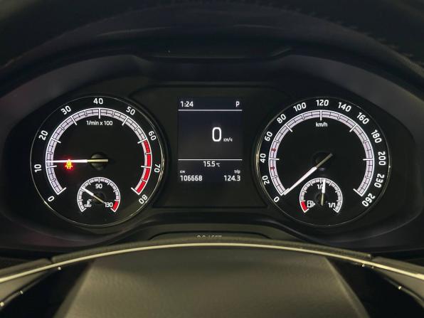 Skoda Karoq I с пробегом 2021 года, цена 2 277 000 рублей, 106543 км, внедорожник, Автокод Объявления
