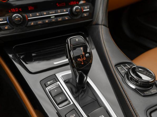 BMW 6 серии III (F06/F13/F12) Рестайлинг с пробегом 2016 года, цена 3 240 000 рублей, 146742 км, седан, Автокод Объявления