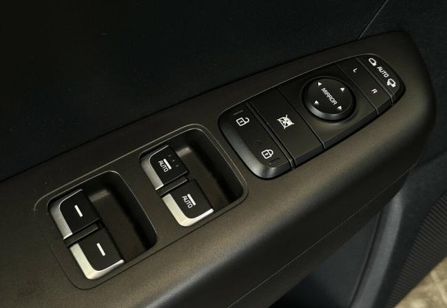 Kia Sportage IV Рестайлинг с пробегом 2019 года, цена 1 737 000 рублей, 210310 км, внедорожник, Автокод Объявления