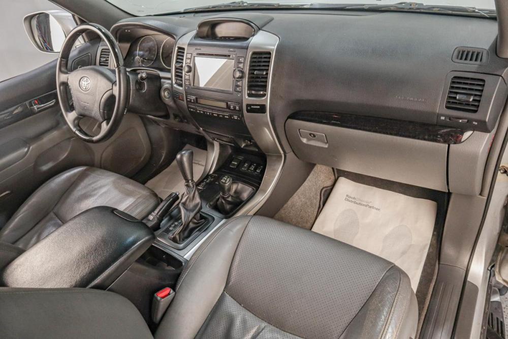 Toyota Land Cruiser Prado 120 Series Рестайлинг Челябинск  - изображение 16