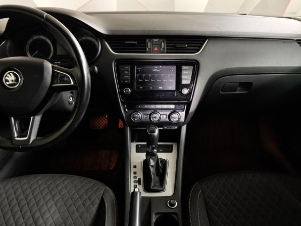 Skoda Octavia III (A7) с пробегом 2016 года, цена 1 247 000 рублей, 214317 км, лифтбек, Автокод Объявления