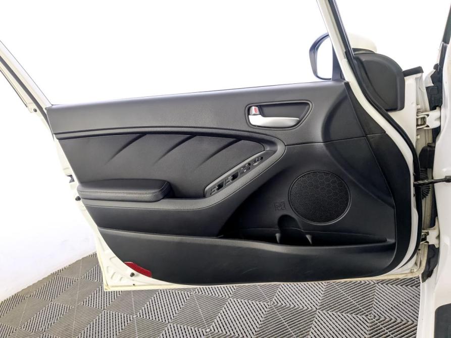 Kia Cerato III Рестайлинг (Classic) Москва  - изображение 18