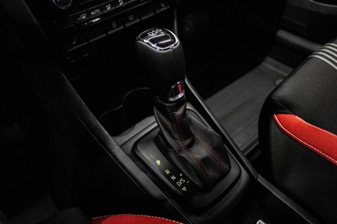 Skoda Rapid I с пробегом 2016 года, цена 1 269 000 рублей, 191482 км, лифтбек, Автокод Объявления