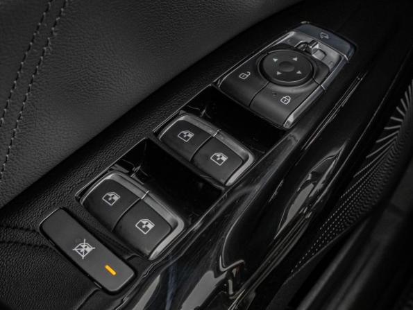 Kia K5 III с пробегом 2024 года, цена 3 288 000 рублей, 60642 км, седан, Автокод Объявления