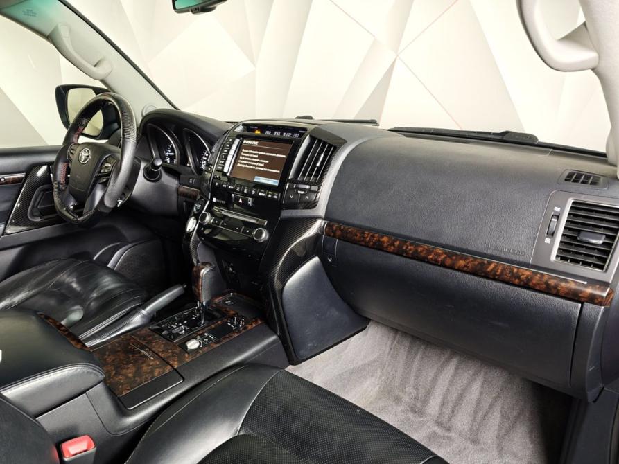 Toyota Land Cruiser 200 Series Рестайлинг 1 Москва  - изображение 13
