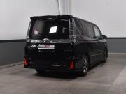 Toyota Voxy III (R80) Рестайлинг Кемерово  - изображение 24