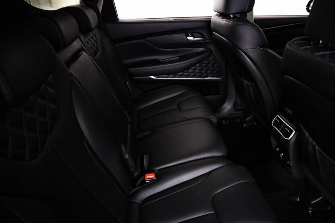 Hyundai Santa Fe IV Рестайлинг с пробегом 2021 года, цена 3 199 000 рублей, 167290 км, внедорожник, Автокод Объявления