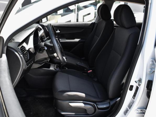 Kia Rio IV Рестайлинг с пробегом 2021 года, цена 1 390 000 рублей, 189205 км, хэтчбек, Автокод Объявления