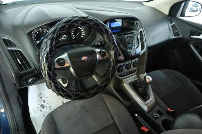 Ford Focus III с пробегом 2012 года, цена 599 000 рублей, 282000 км, седан, Автокод Объявления