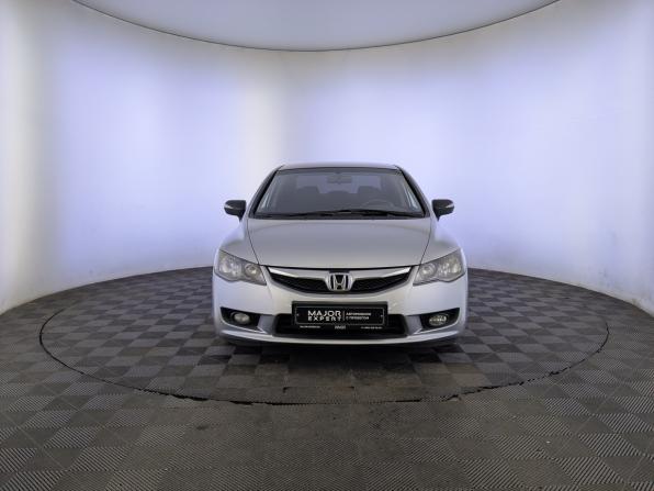 Honda Civic VIII Рестайлинг с пробегом 2009 года, цена 1 100 000 рублей, 157622 км, седан, Автокод Объявления