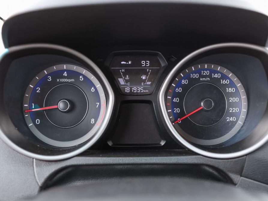 Hyundai Elantra V (MD) Рестайлинг Ижевск  - изображение 15