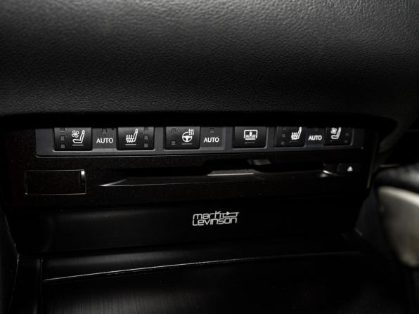 Lexus ES VII с пробегом 2020 года, цена 3 710 000 рублей, 105555 км, седан, Автокод Объявления