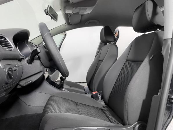 Volkswagen Golf VI с пробегом 2011 года, цена 489 000 рублей, 292831 км, хэтчбек, Автокод Объявления