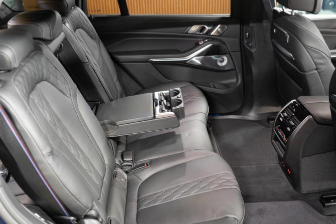 Новый BMW X7 I (G07) Рестайлинг 2025 года, цена 17 990 000 рублей, внедорожник, Автокод Объявления