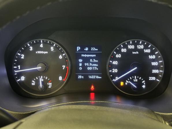 Hyundai Solaris II с пробегом 2017 года, цена 540 000 рублей, 162216 км, седан, Автокод Объявления