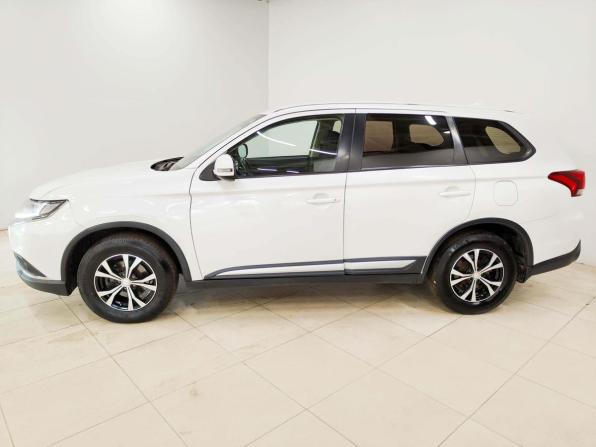Mitsubishi Outlander III Рестайлинг 3 с пробегом 2018 года, цена 1 435 400 рублей, 239133 км, внедорожник, Автокод Объявления