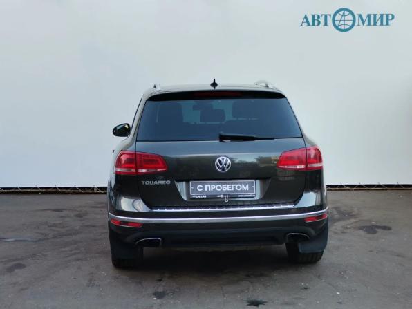 Volkswagen Touareg II Рестайлинг с пробегом 2015 года, цена 2 399 000 рублей, 252623 км, внедорожник, Автокод Объявления