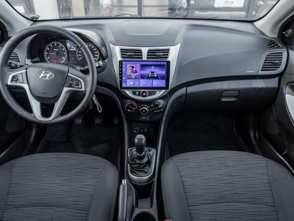 Hyundai Solaris I Рестайлинг с пробегом 2016 года, цена 699 500 рублей, 148780 км, седан, Автокод Объявления