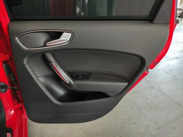 Audi A1 I (8X) с пробегом 2013 года, цена 795 000 рублей, 208582 км, хэтчбек, Автокод Объявления